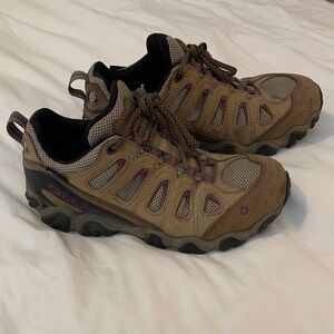 Oboz Women’s Sawtooth II Low B-Dry Waterproof Hiking Shoes, size 8.5
